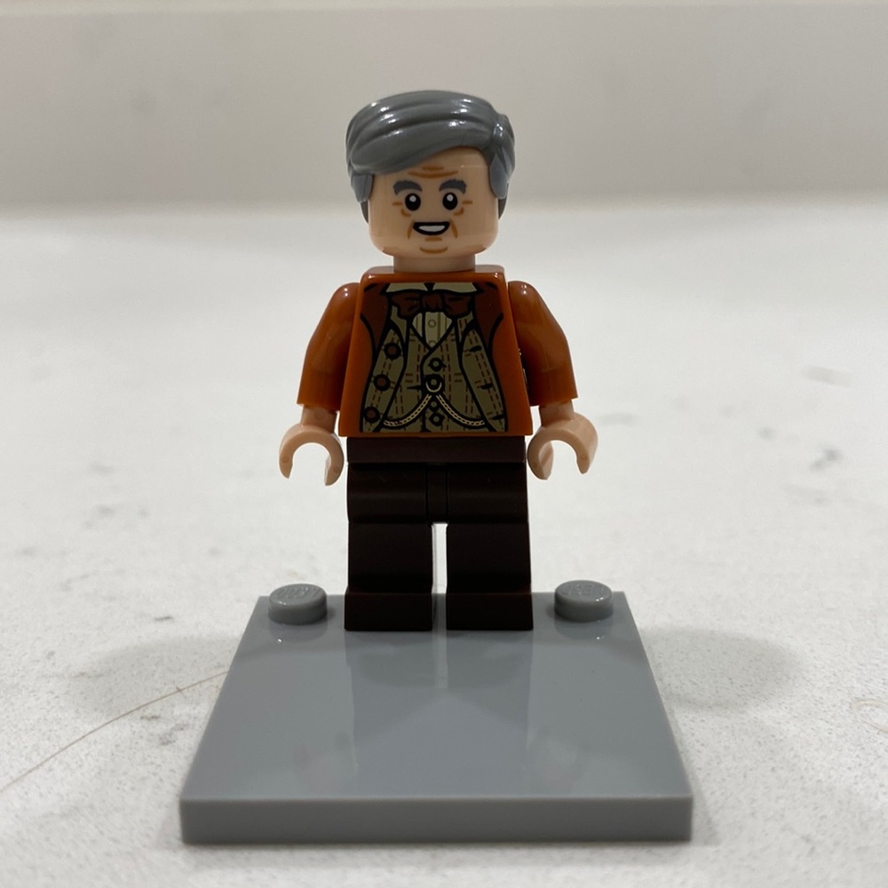 LEGO Bricktober 2018 Professor Slughorn Minifigure